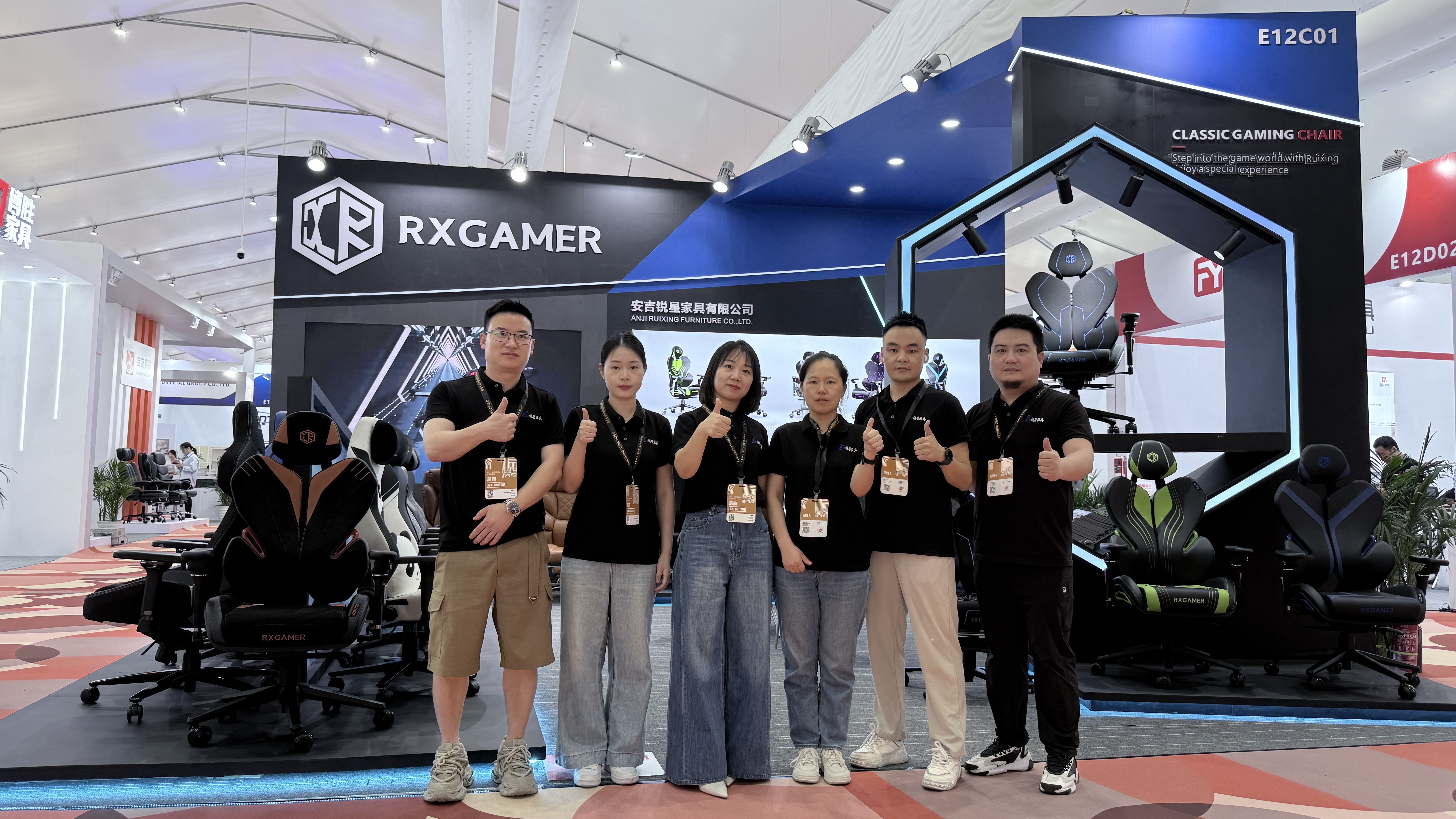 安吉锐星家具在第30届中国国际家具博览会上成功展示了RX-6301系列游戏椅